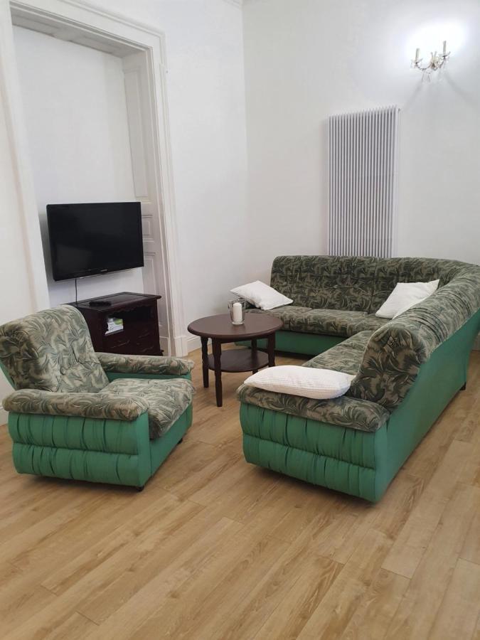לודז' Prestige Aparthotel Piotrkowska 82 - Wyjatkowy Widok Na Deptak מראה חיצוני תמונה